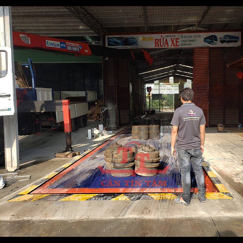 can tin tam 12m chin